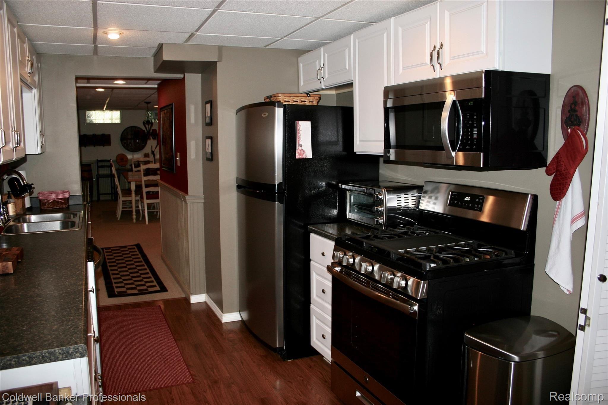 18347 Pleasant Valley Drive Macomb, MI 48044 - Photo 53 of 55 fullsizeoutput_4fe.jpeg