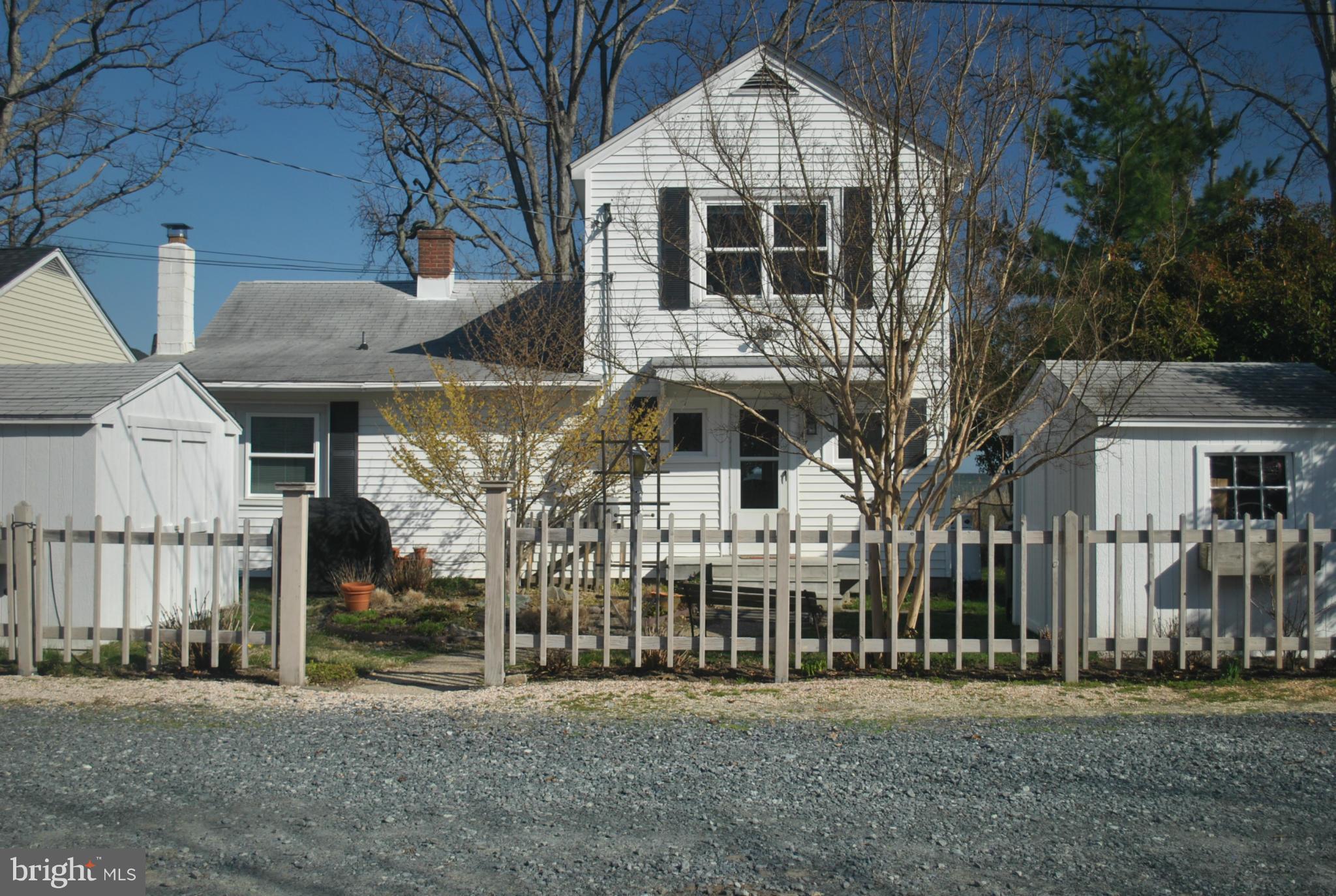 4747 Oak Road Shady Side, MD 20764 - Photo 3 of 22 Exterior (General)