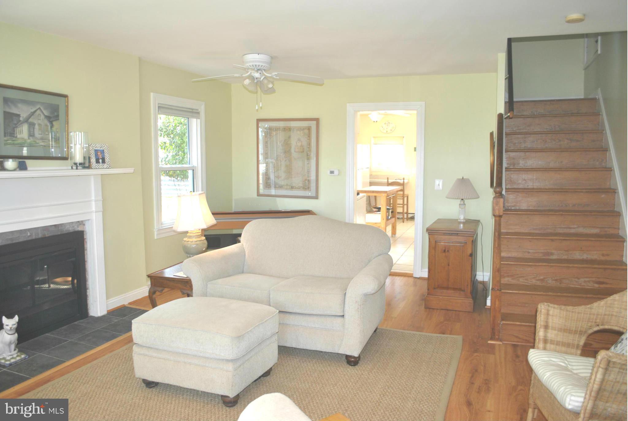4747 Oak Road Shady Side, MD 20764 - Photo 9 of 22 Living Room
