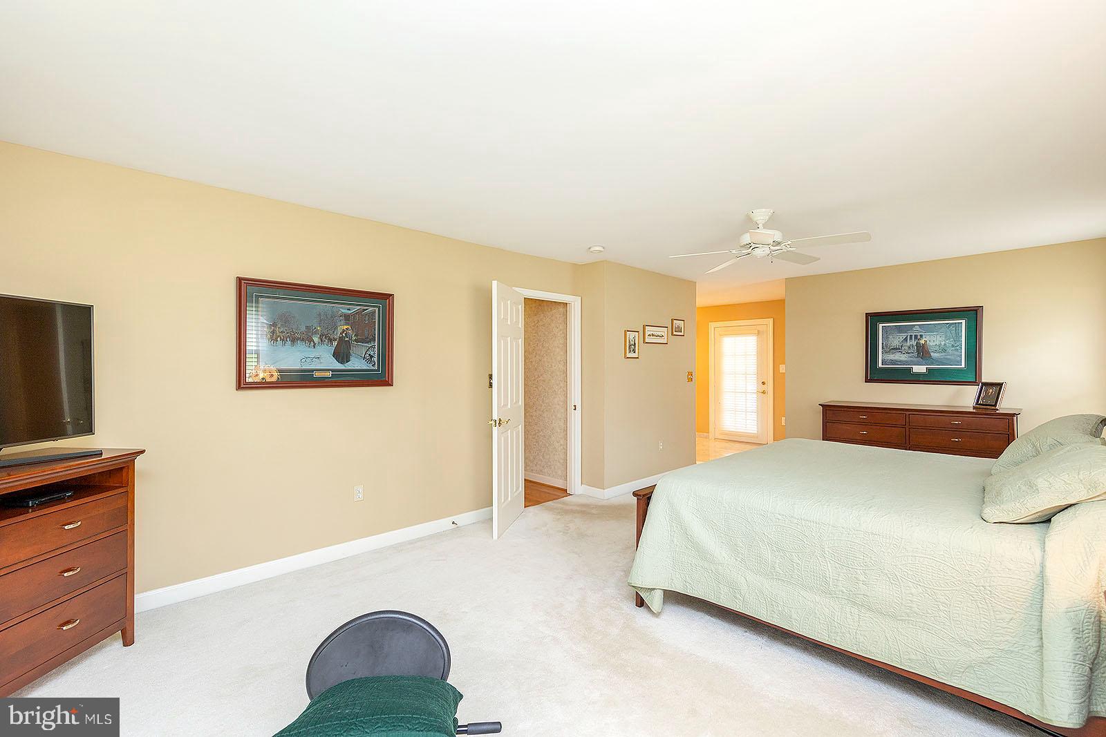 127 Stonebrook Road Winchester, VA 22602 - Photo 23 of 64 Primary bedroom
