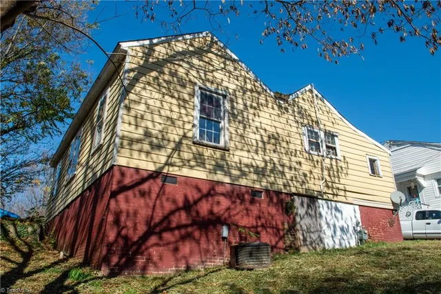 $124,900 | 137 Ridge Street, Reidsville, NC 27320