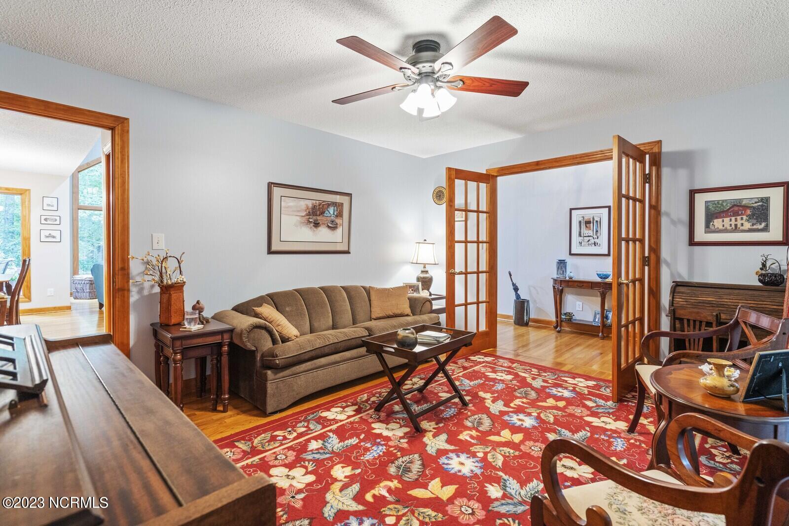 103 Pelican Bay Road Washington, NC 27889 - Photo 34 of 95 34_DSC05440_mls
