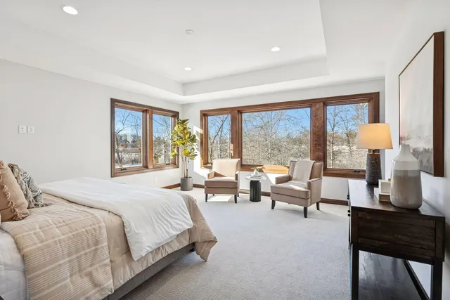 $2,345,000 | 5534 Conifer Trail, Minnetonka, MN 55345