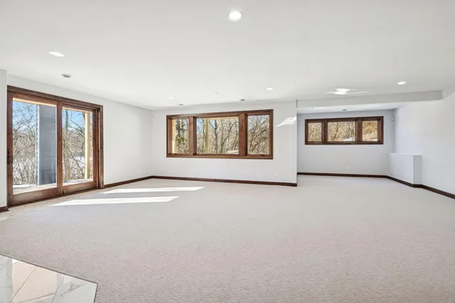 $2,345,000 | 5534 Conifer Trail, Minnetonka, MN 55345