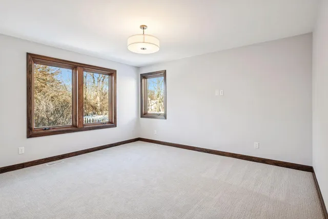 $2,345,000 | 5534 Conifer Trail, Minnetonka, MN 55345