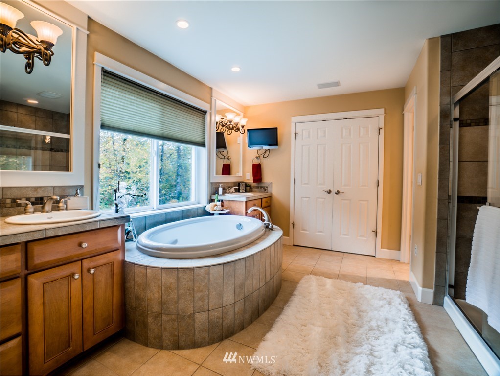 719 South 38th Court Renton, WA 98055 - Photo 15 of 25 Gallery Image 15