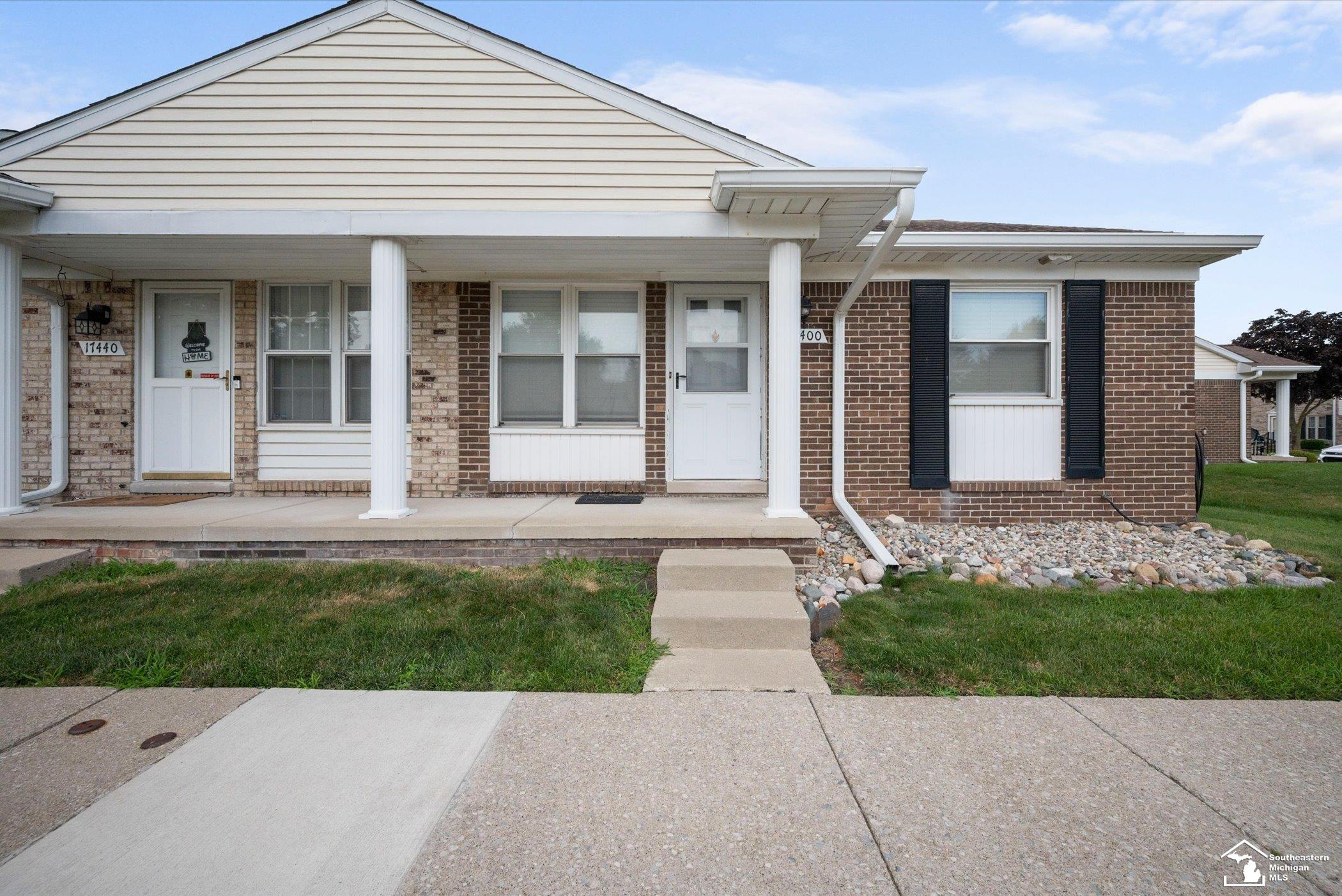 17400 Rudgate Street Southgate, MI 48195 - Photo 3 of 27