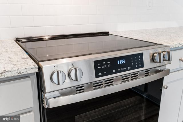 a close view of stove