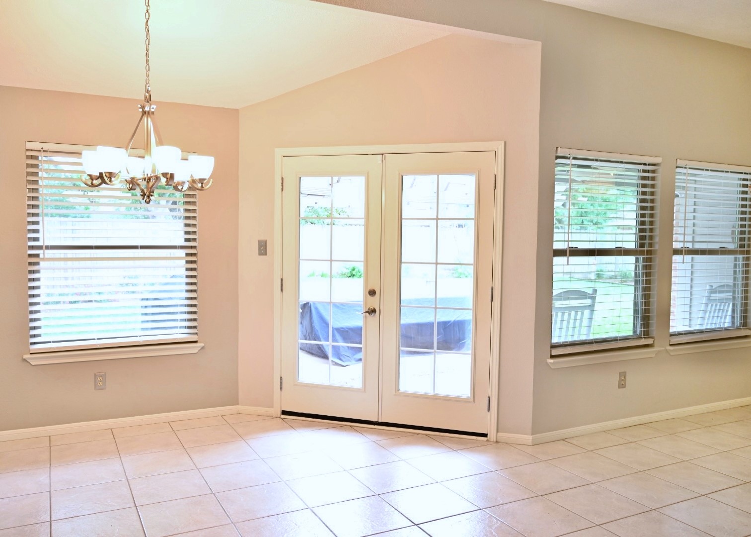 10207 Wayward Wind Lane Houston, TX 77064 - Photo 12 of 35 a view of an empty room with a window