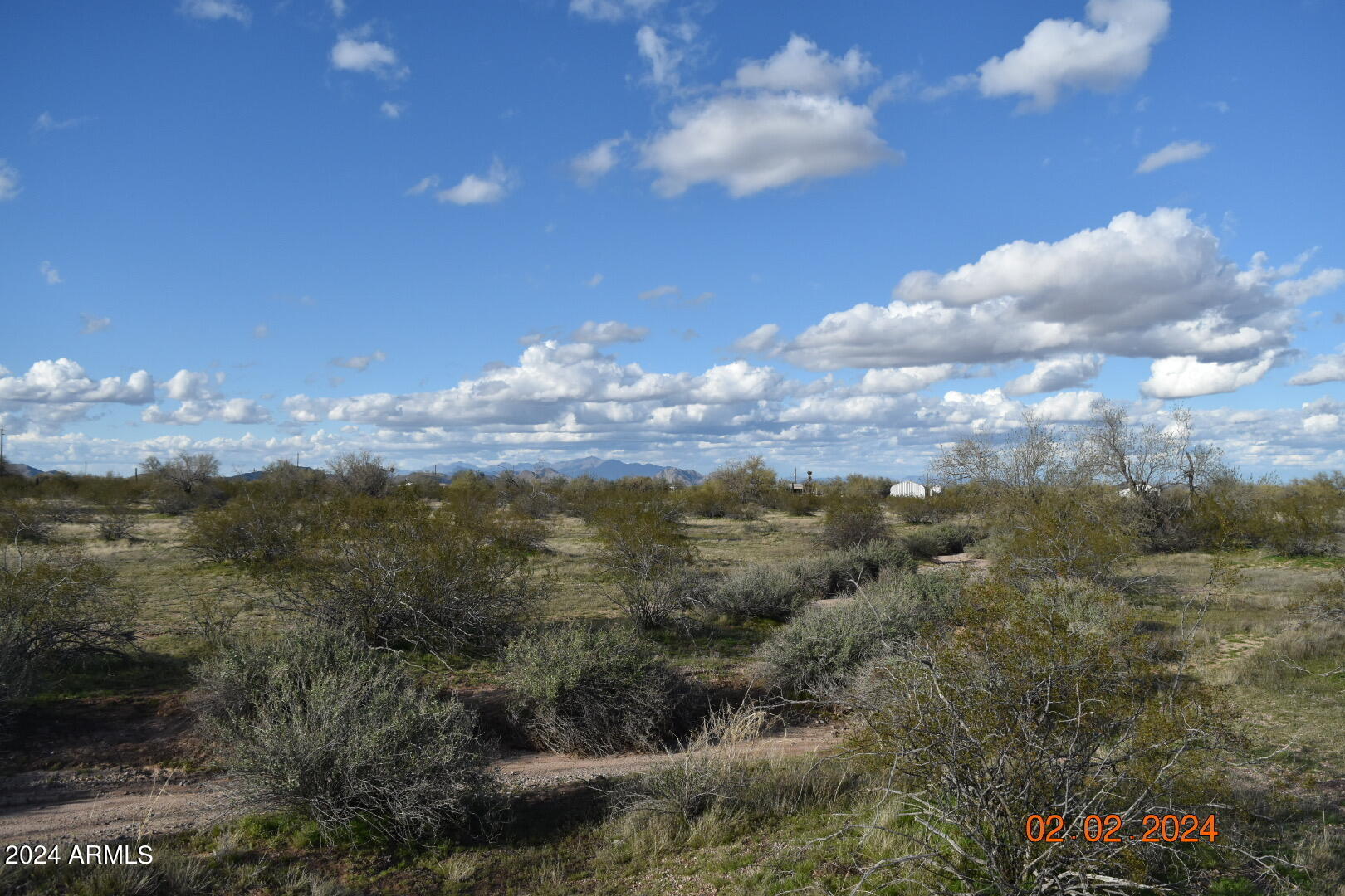 2 West Agate Road, Unit PARCEL 1 Maricopa, AZ 85139 - Photo 6 of 12 a view of a lake