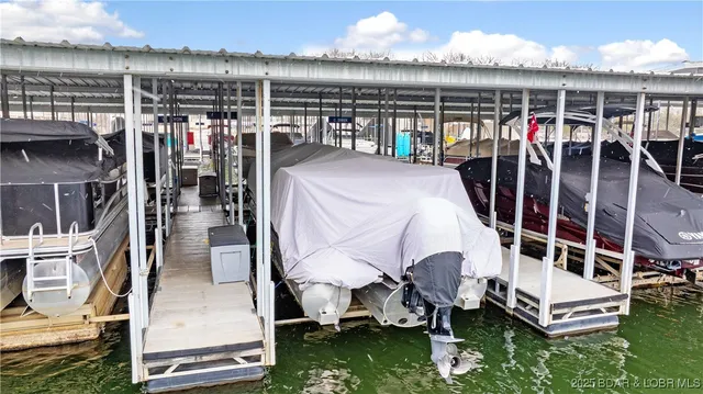 $299,000 | 86 Aqua Finn Drive, Unit 4A, Lake Ozark, MO 65049