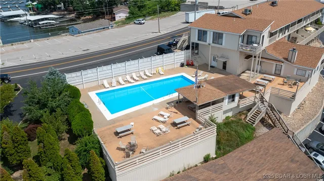 $299,000 | 86 Aqua Finn Drive, Unit 4A, Lake Ozark, MO 65049