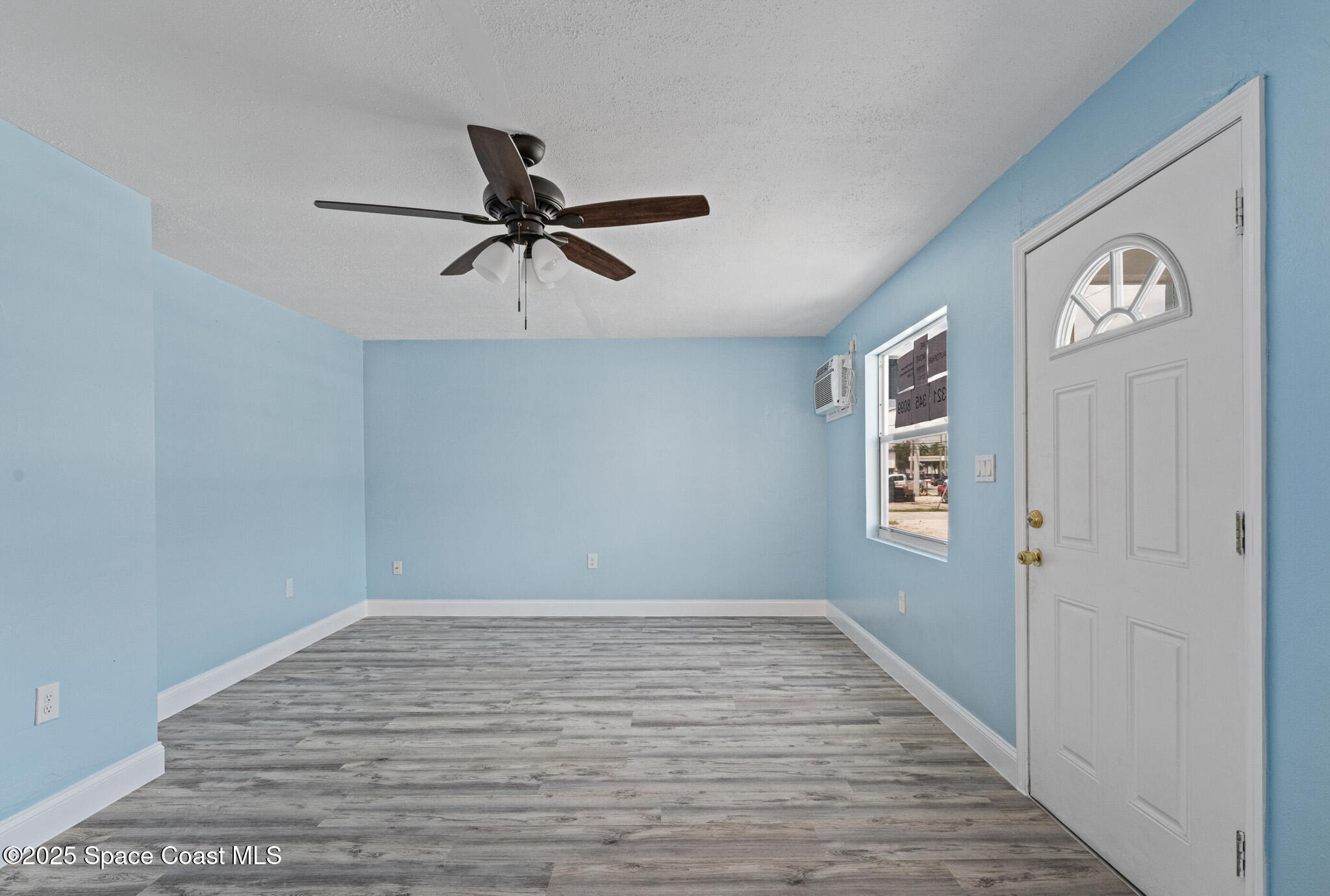 1975 Aurora Road Melbourne, FL 32935 - Photo 3 of 6 officeedit3