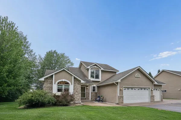 $695,000 | 885 Katydid Lane Northeast, Hanover, MN 55341