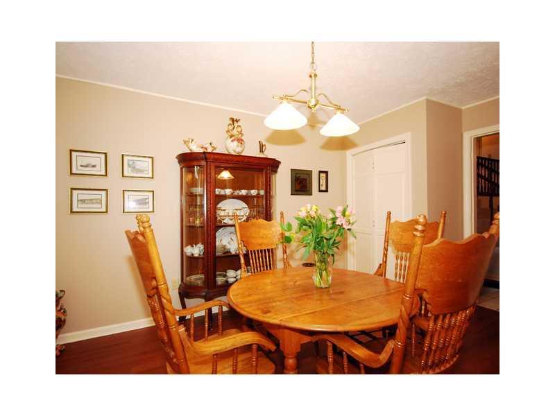 24 Pope Road Windham, ME 04062 - Photo 8 of 31 Dining Room.