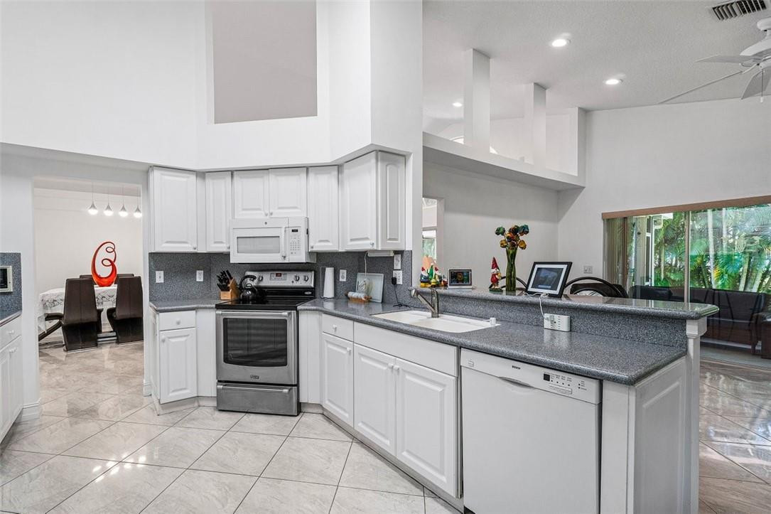 200 Cove Road Greenacres, FL 33413 - Photo 16 of 64 Photo 16