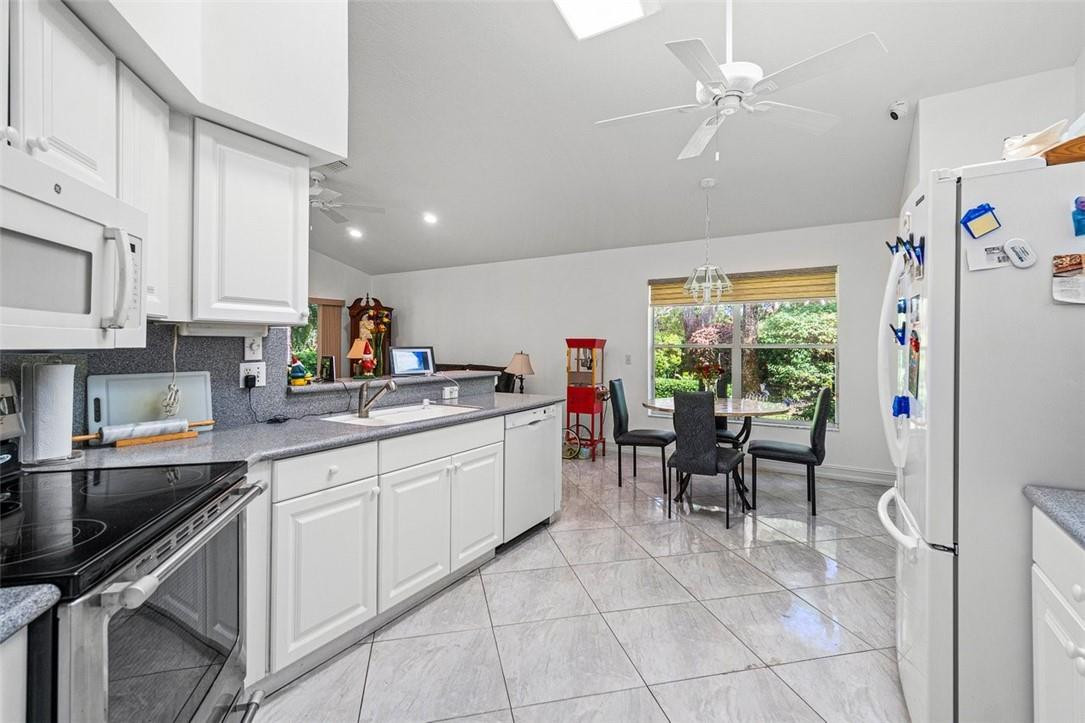 200 Cove Road Greenacres, FL 33413 - Photo 18 of 64 Photo 18