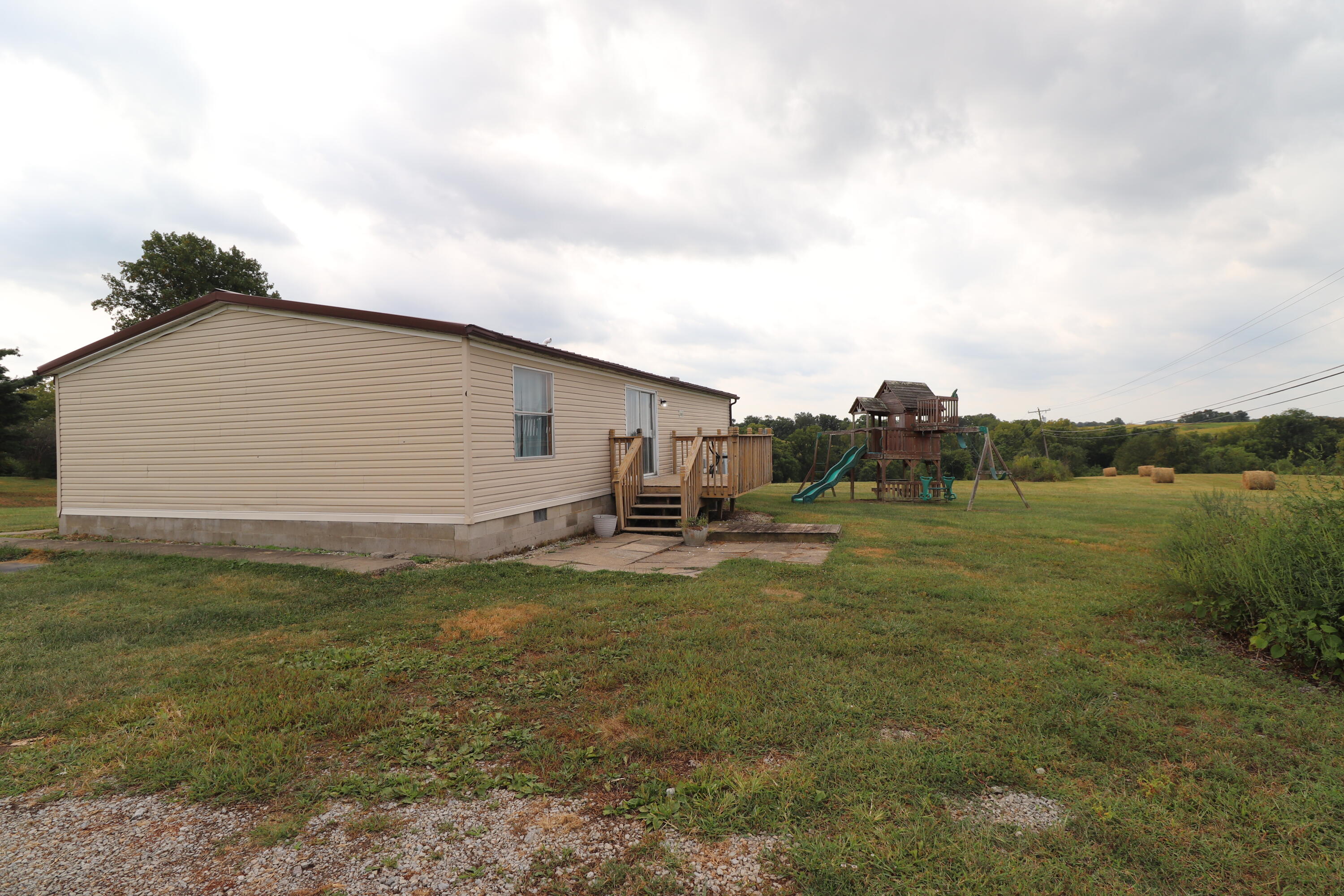 3247 Dover Minerva Road Dover, KY 41034 - Photo 3 of 39 Gallery Image 3