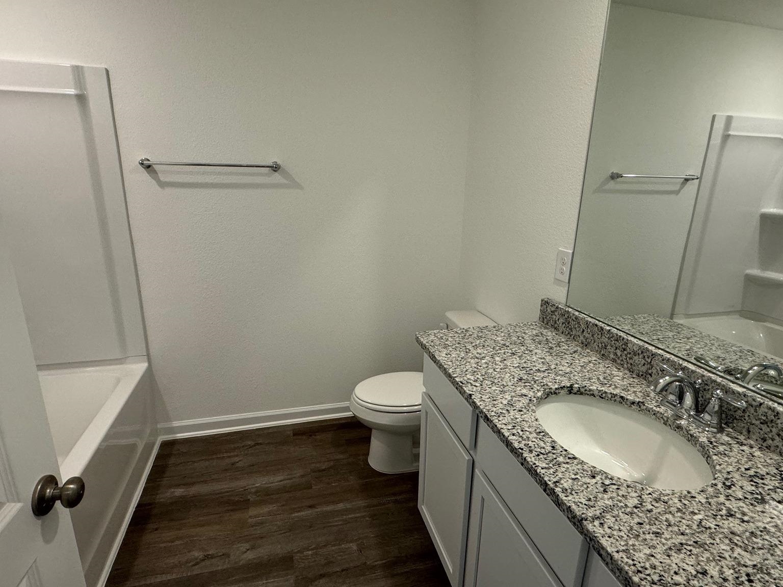 24321 Ringneck Loop Elberta, AL 36530 - Photo 11 of 39 Bathroom
