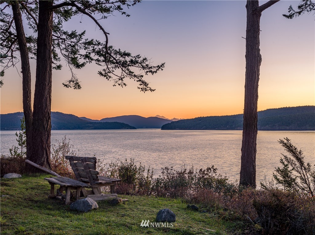 2089 Bakerview Road Lopez Island, WA 98261 - Photo 1 of 33