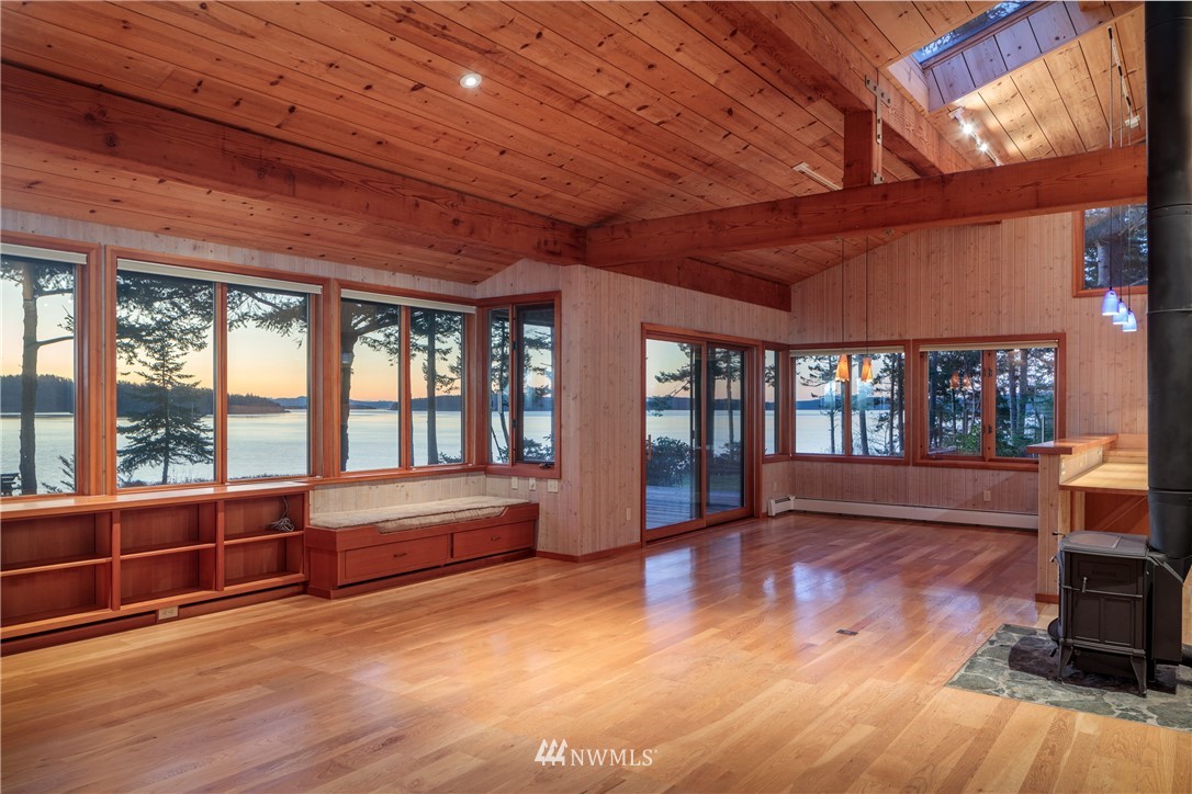 2089 Bakerview Road Lopez Island, WA 98261 - Photo 4 of 33