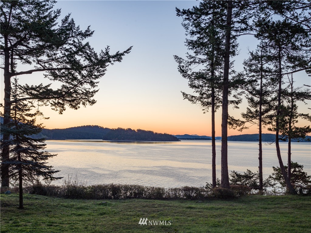2089 Bakerview Road Lopez Island, WA 98261 - Photo 31 of 33