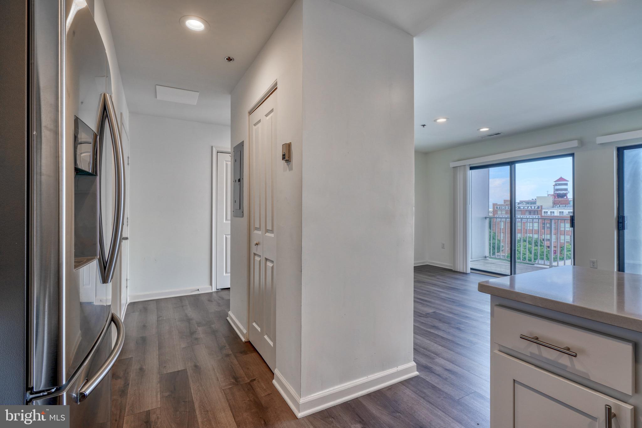 2702 Lighthouse Point East, Unit 626 Baltimore, MD 21224 - Photo 14 of 48