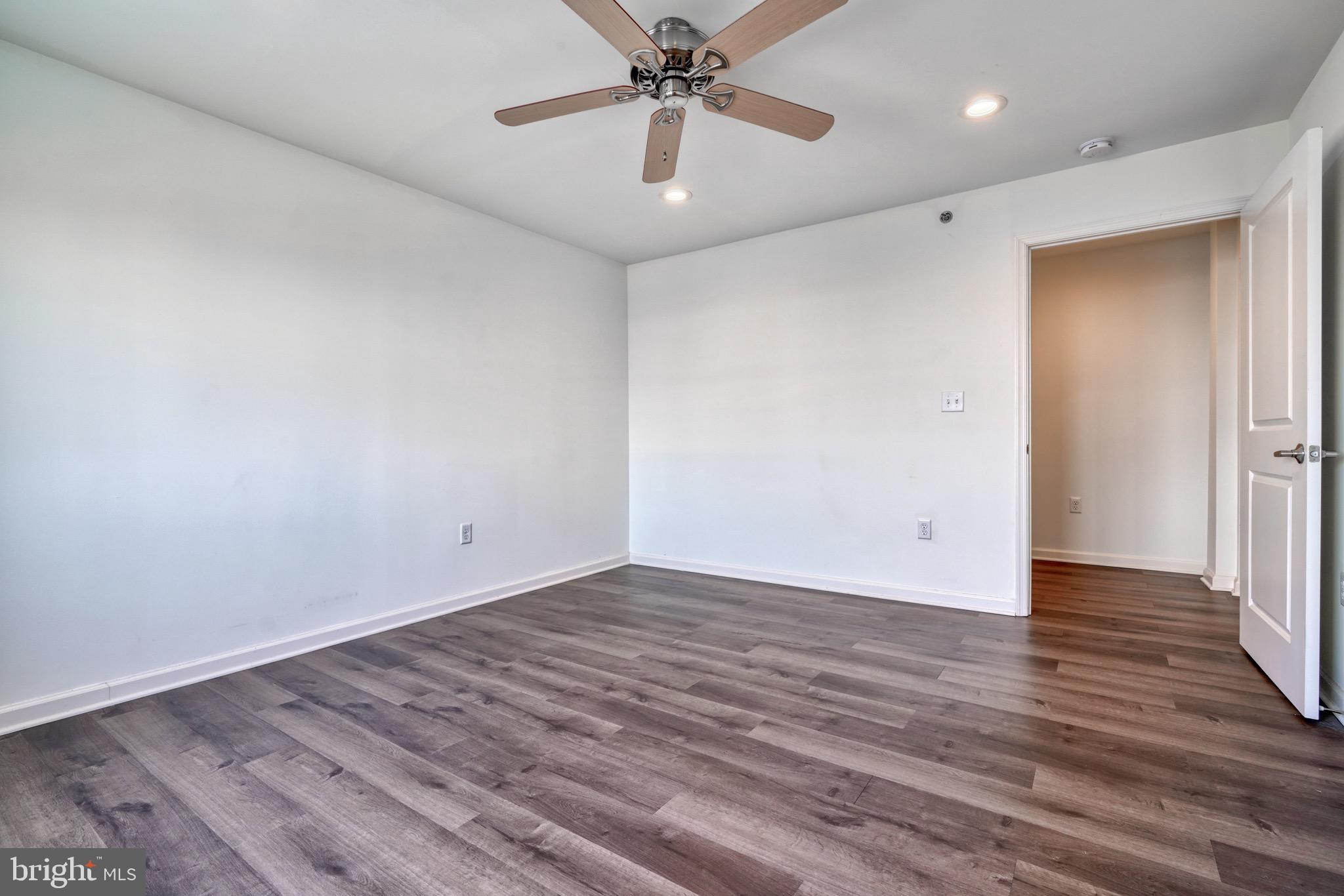 2702 Lighthouse Point East, Unit 626 Baltimore, MD 21224 - Photo 21 of 48