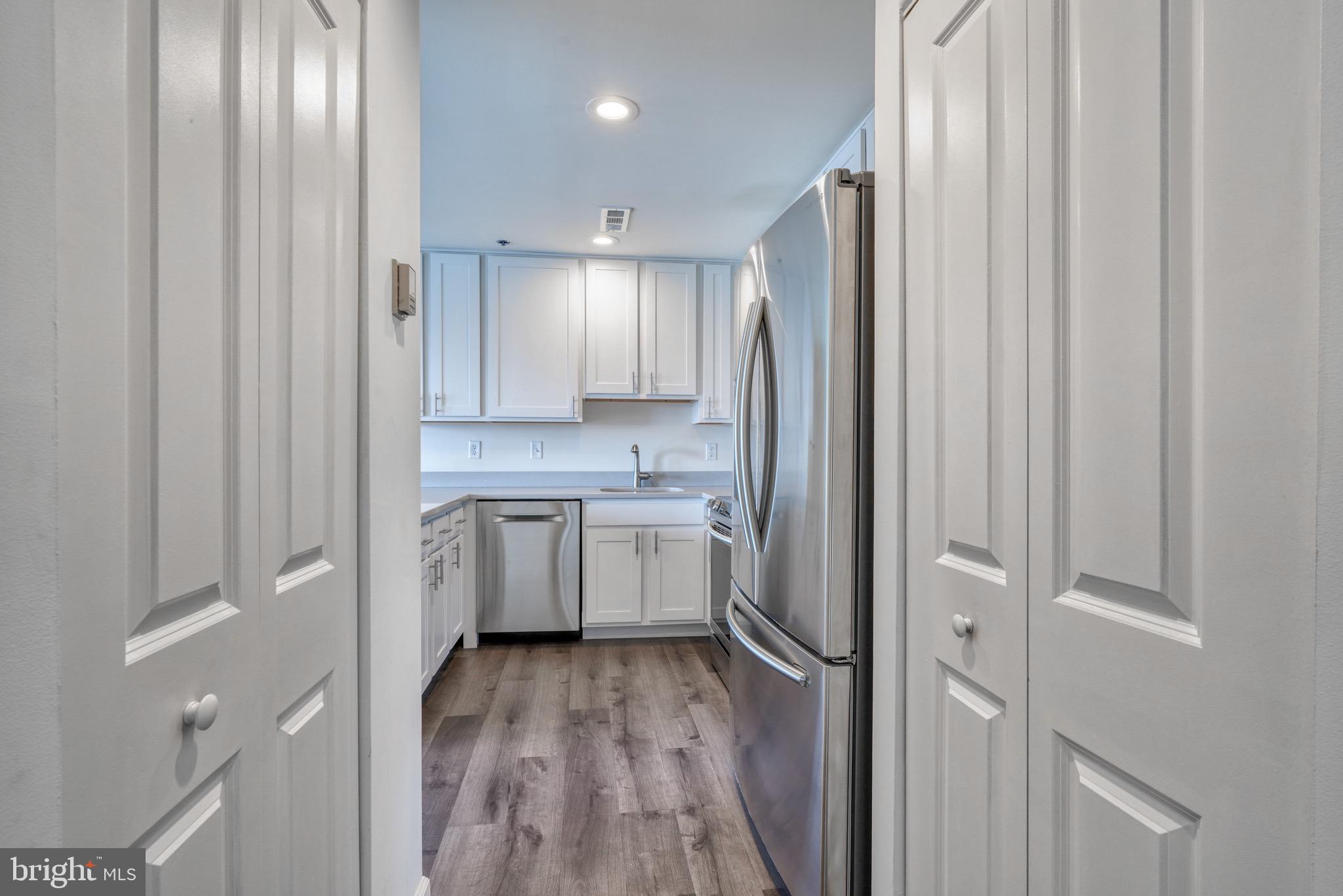 2702 Lighthouse Point East, Unit 626 Baltimore, MD 21224 - Photo 3 of 48