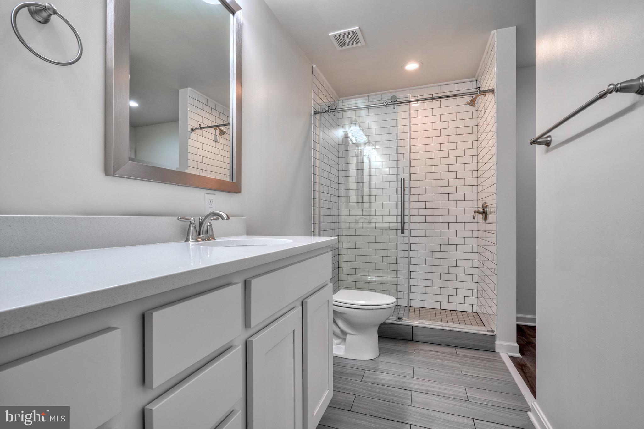 2702 Lighthouse Point East, Unit 626 Baltimore, MD 21224 - Photo 34 of 48