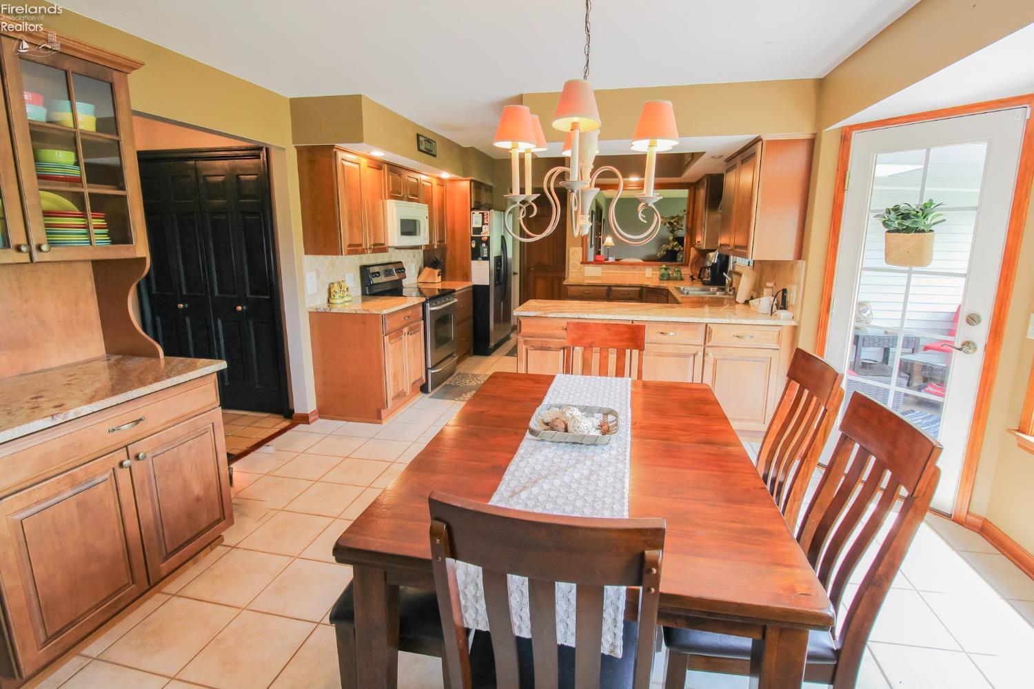 4620 Galloway Road Sandusky, OH 44870 - Photo 15 of 30 Gallery Image 15