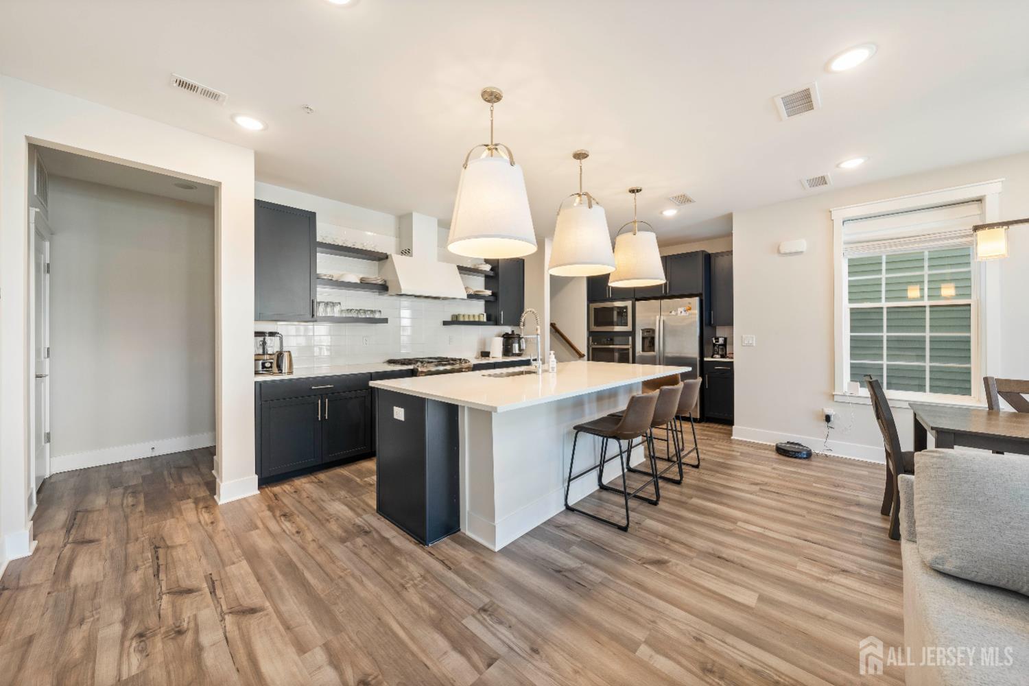 707 Station Road Dunellen, NJ 08812 - Photo 9 of 28