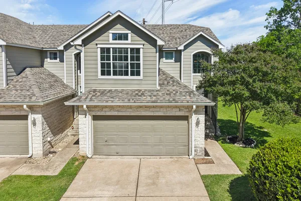 $325,000 | 2632 Century Park Boulevard, Unit 72, Austin, TX 78727