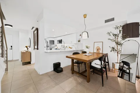 $399,000 | 4260 Southwest 70th Terrace, Unit 4260, Davie, FL 33314