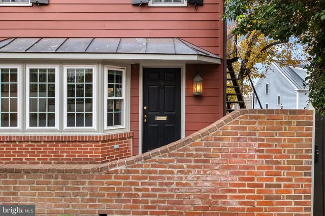 $995,000 | 58 West Mechanic Street, New Hope, PA 18938