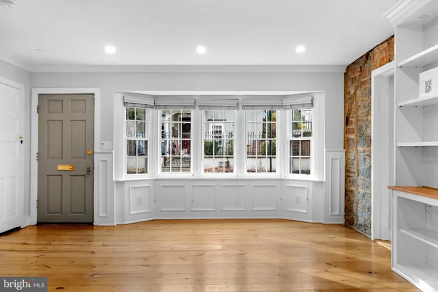 $995,000 | 58 West Mechanic Street, New Hope, PA 18938