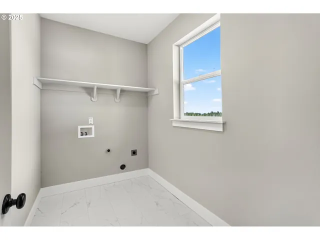 $579,900 | 2854 Northeast Sweetwater Road, Unit 16, Estacada, OR 97023