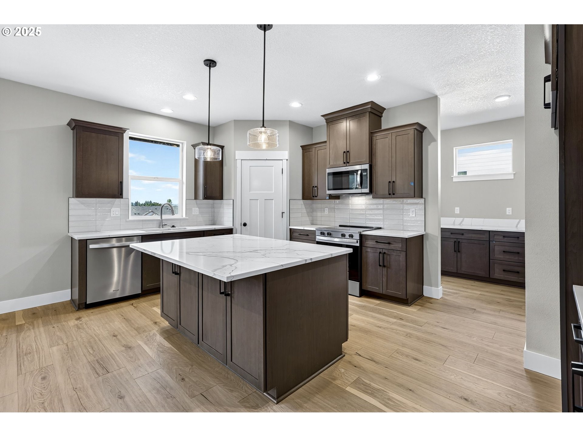 2854 Northeast Sweetwater Road, Unit 16 Estacada, OR 97023 - Photo 6 of 37 Gallery Image 6