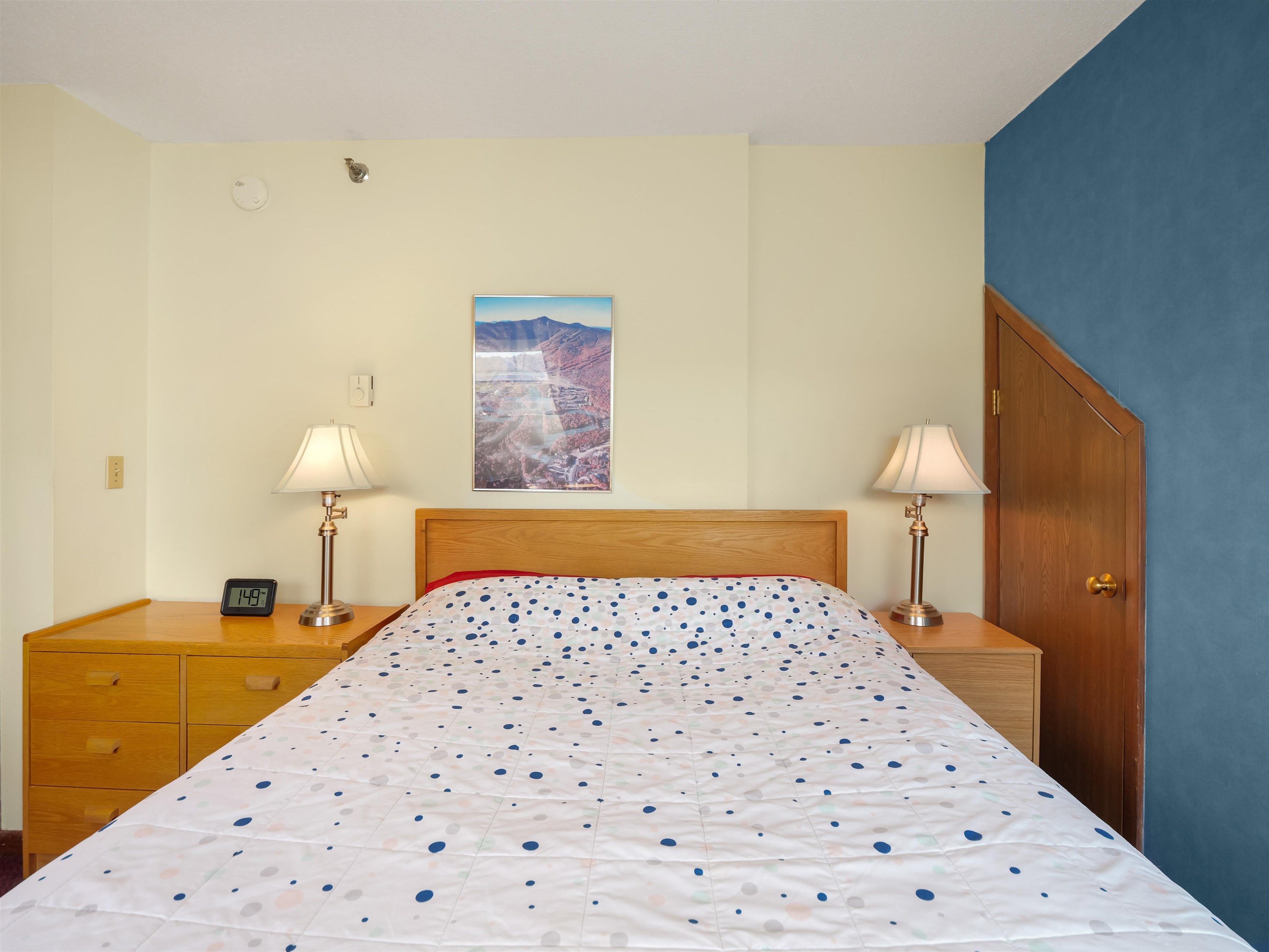 137 East Mountain Road, Unit 2G4 Killington, VT 05751 - Photo 19 of 47