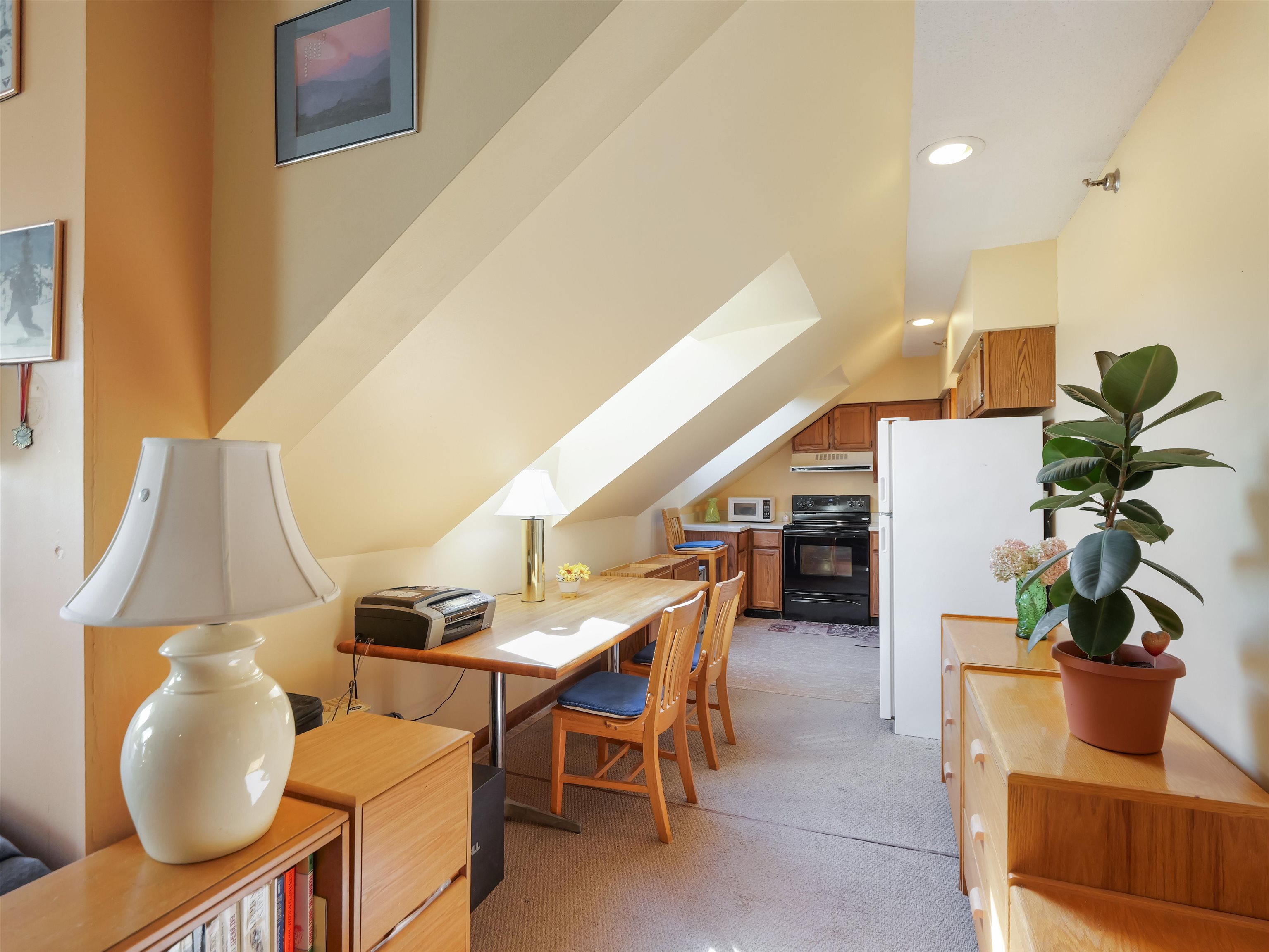 137 East Mountain Road, Unit 2G4 Killington, VT 05751 - Photo 8 of 47