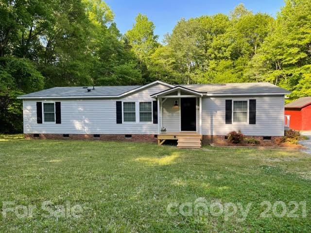 1844 Reservation Road Rock Hill, SC 29730 - Photo 4 of 28 a front view of a house with a garden
