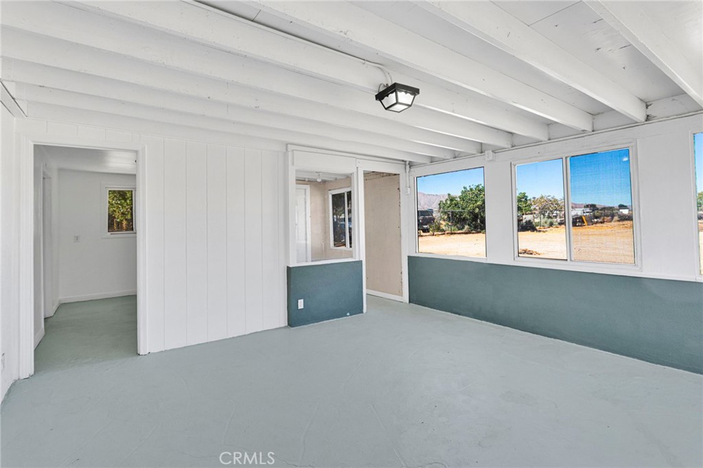 10650 Trade Post Road Lucerne Valley, CA 92356 - Photo 17 of 48