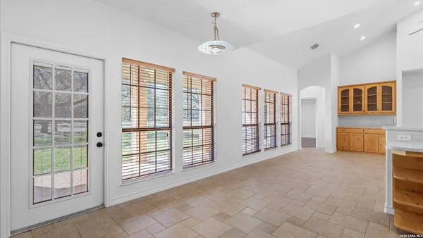 $3,495 | 10808 Dedeke Drive, New Braunfels, TX 78132