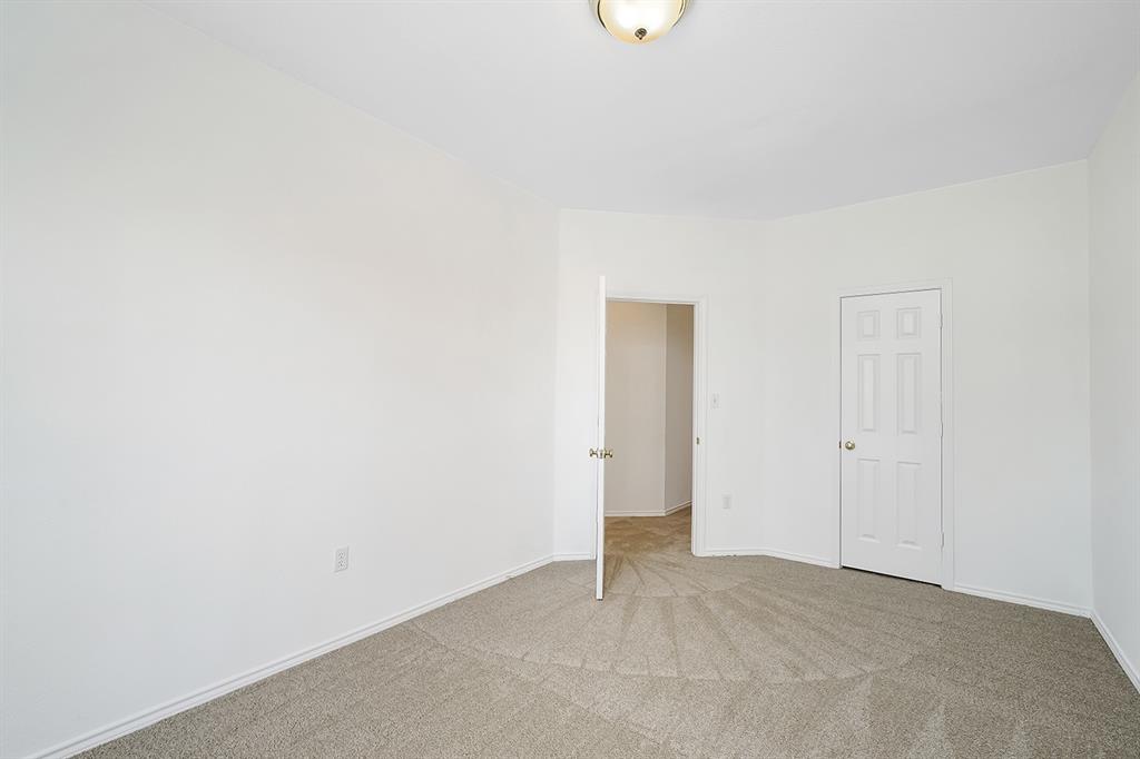 2075 Huling Road Sanger, TX 76266 - Photo 23 of 39