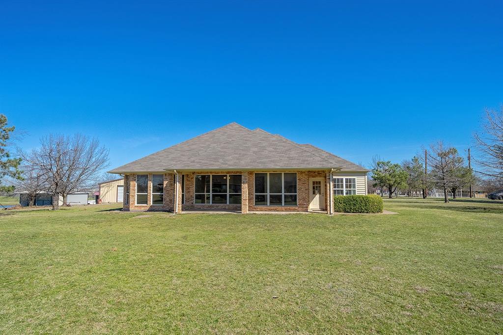 2075 Huling Road Sanger, TX 76266 - Photo 29 of 39
