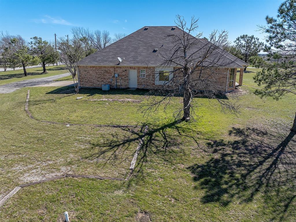 2075 Huling Road Sanger, TX 76266 - Photo 33 of 39