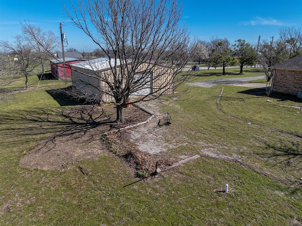 2075 Huling Road Sanger, TX 76266 - Photo 36 of 39