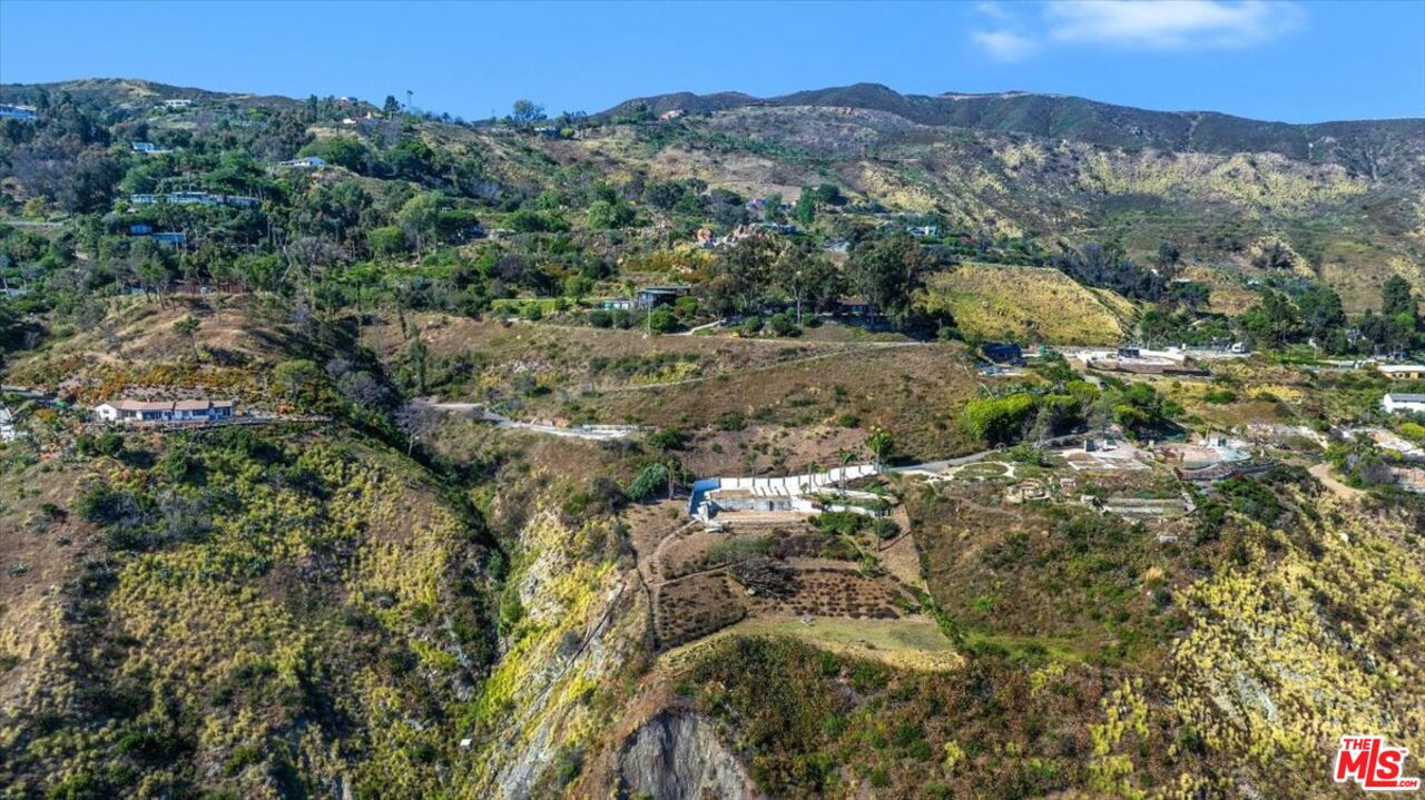 20542 Seaboard Road Malibu, CA 90265 - Photo 15 of 16