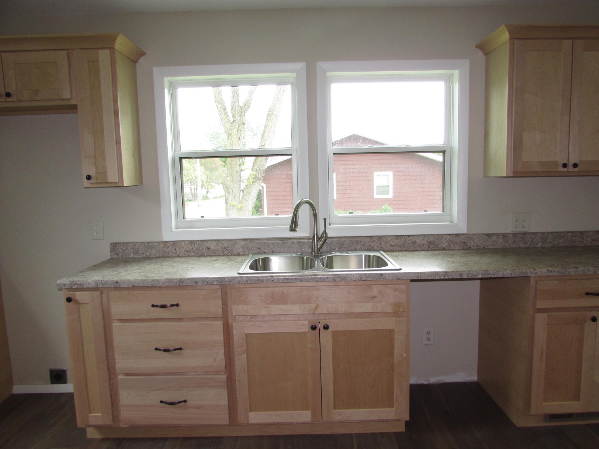 402 West Main Street Ceylon, MN 56121 - Photo 3 of 13
