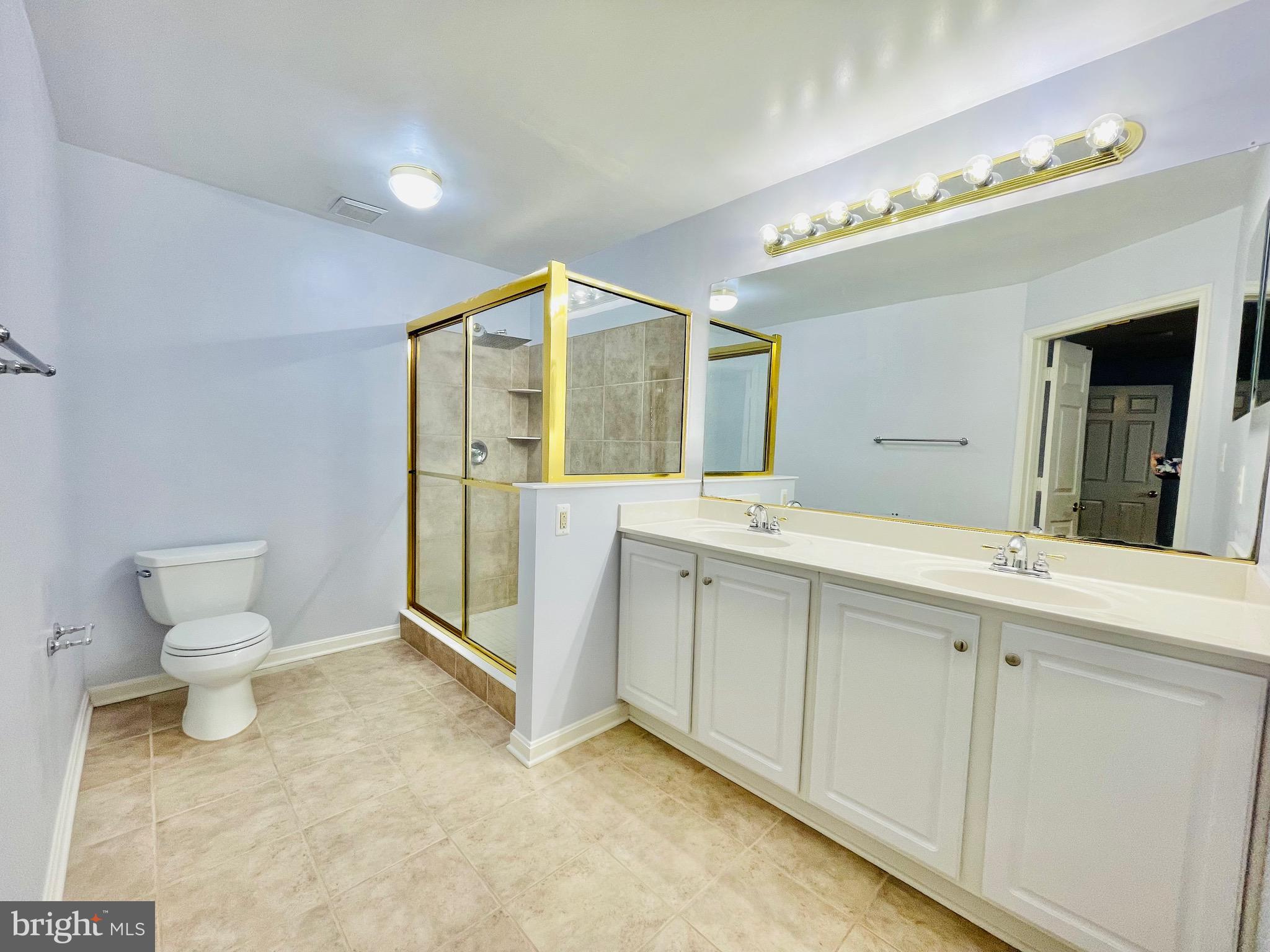 2003 Gallows Tree Court Vienna, VA 22182 - Photo 13 of 21